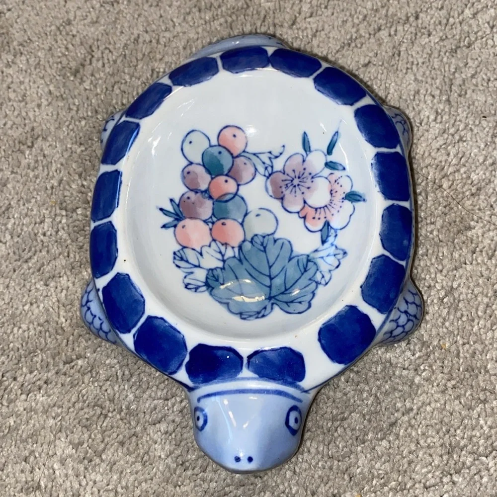 Pier 1 Ceramic Blue‎ Floral Turtle Trinket Dish